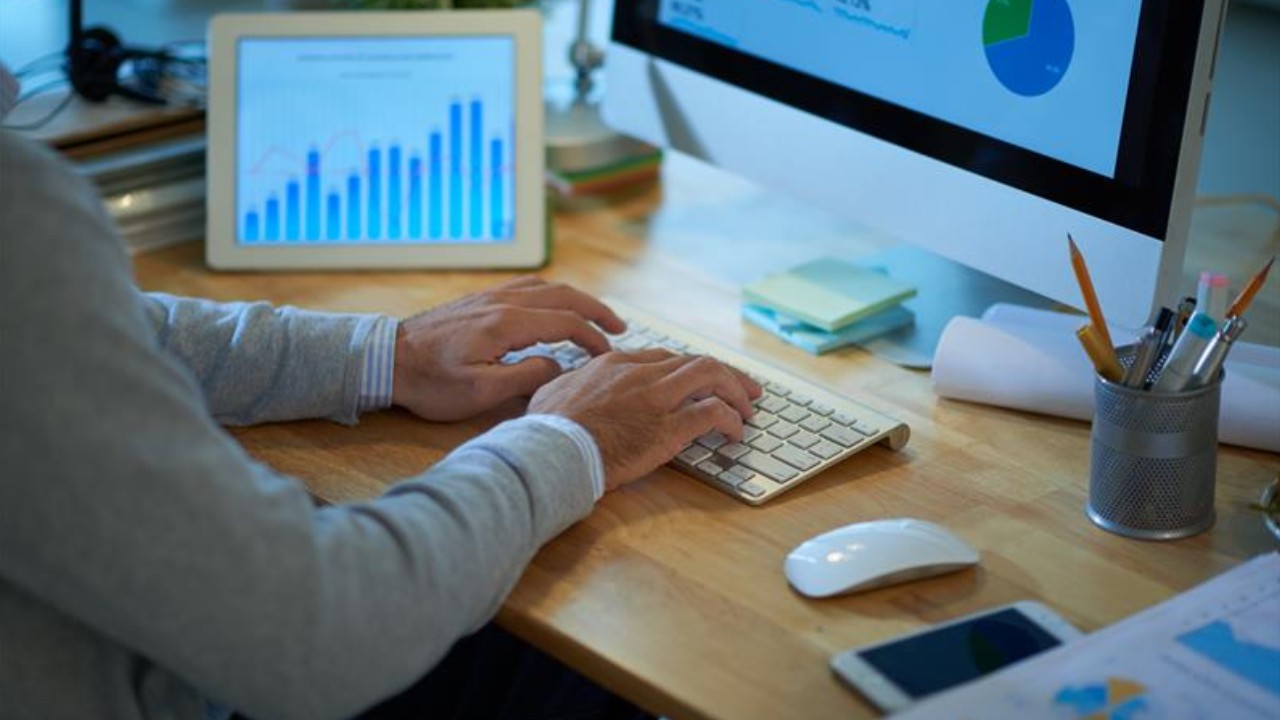 crm_services crm_services